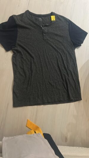 Men's Used Navy Men’s Henley shirt XL Color Black with buttons Old Solid